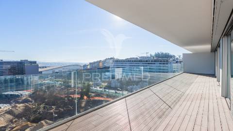 Penthouse t4  nas antas, porto