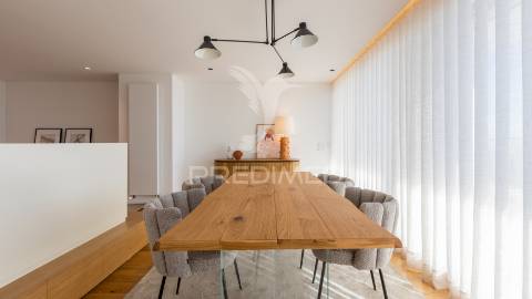 Penthouse t4  nas antas, porto