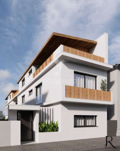 Moradia t2 para recuperação com projeto aprovado – praia da vitória