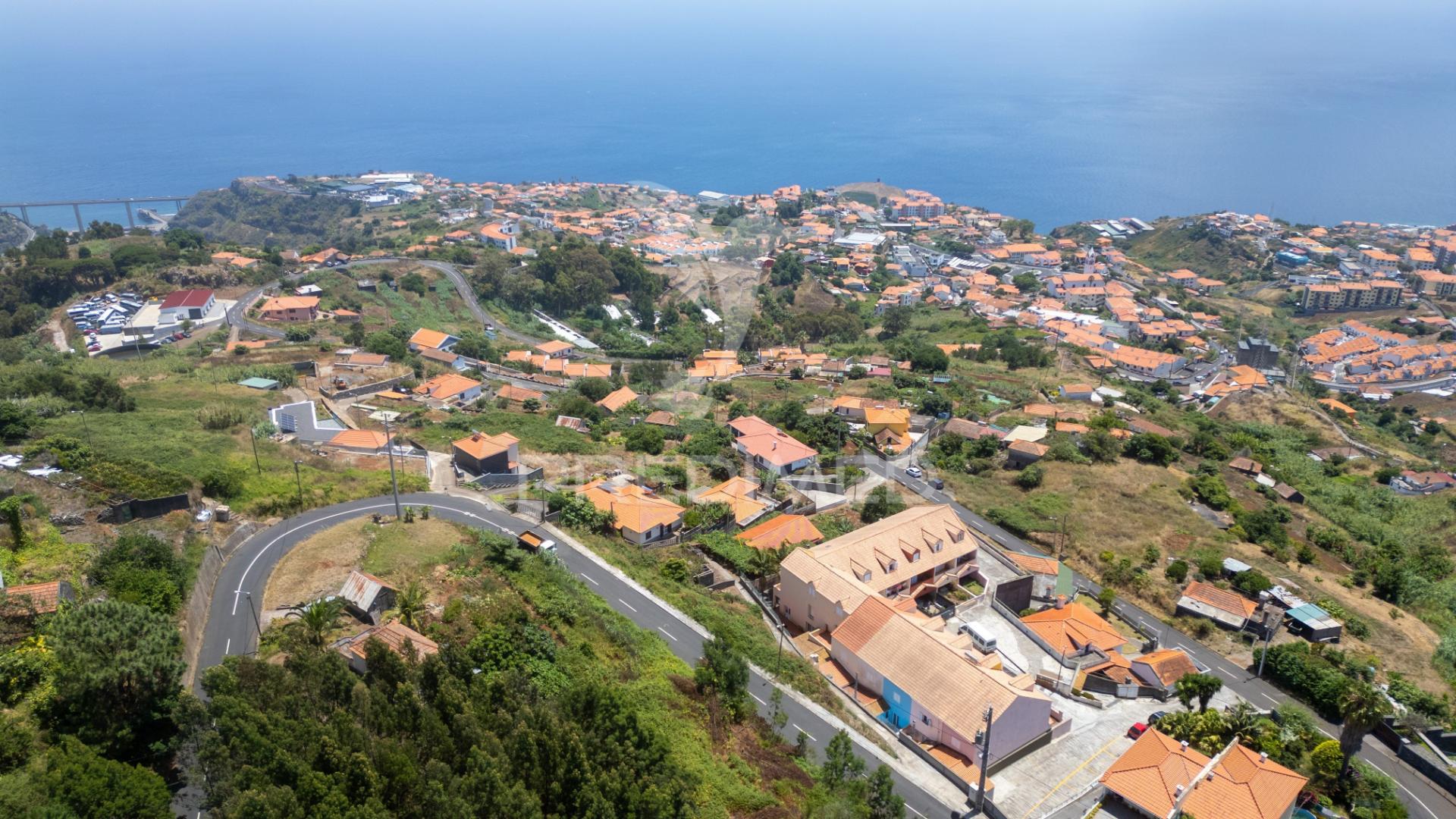 Terreno caniço