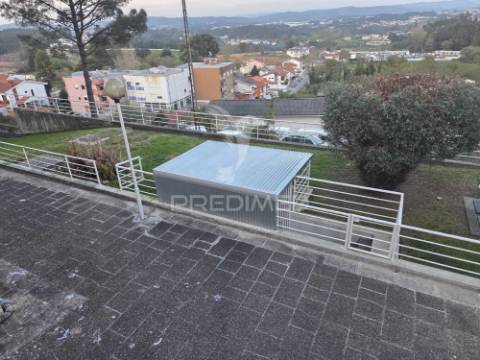 T2 carvalhos  vila nova de gaia  com garagem