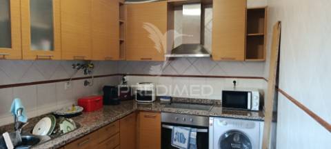Apartamento t1 na urbanização do ribeiro de baco