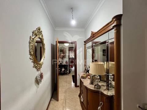 Apartamento t3 em macedo de cavaleiros