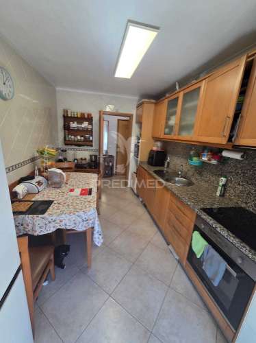 Sta. maria de lamas: t1 com lugar de garagem! oportunidade