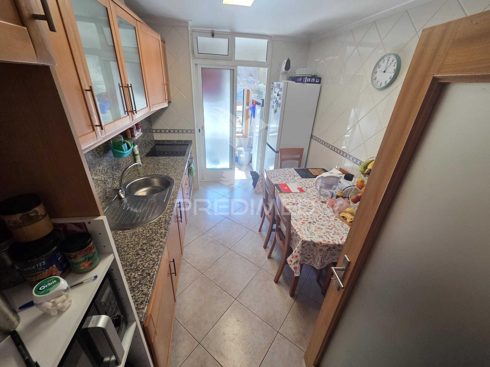 Sta. maria de lamas: t1 com lugar de garagem! oportunidade