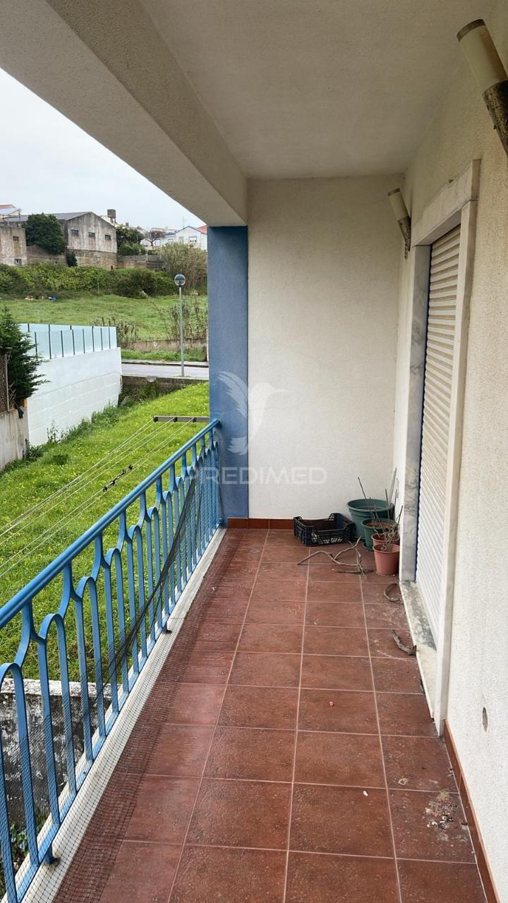 Moradia t4 com garagem para arrendamento,torres vedras, silveira.