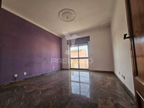 Exclusivo apartamento t4 com varandas e terraço a 500m da praia fluvial – gaio rosário