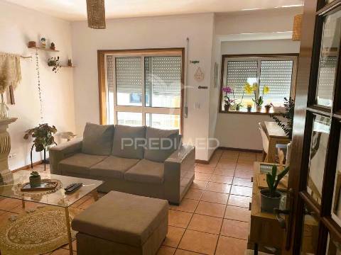 Apartamento no centro de estarreja t3