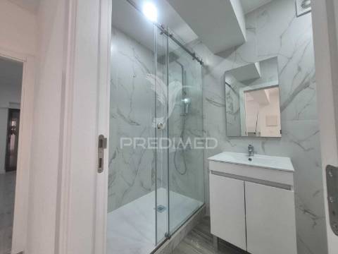 Apartamento  duplex na costa da caparica
