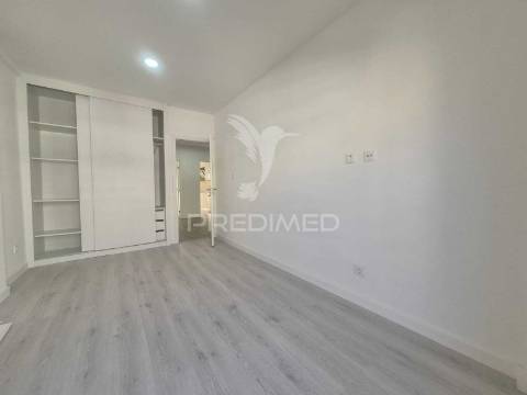 Apartamento  duplex na costa da caparica