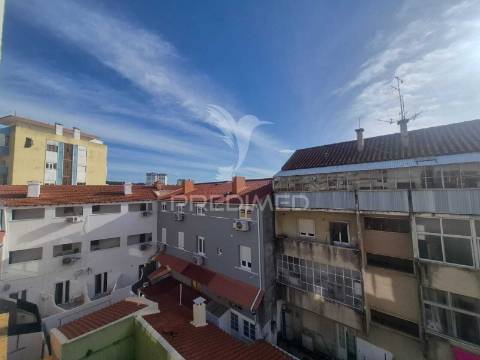 Apartamento  duplex na costa da caparica