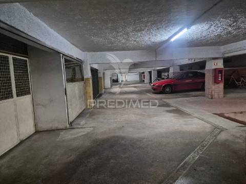 Apartamento  duplex na costa da caparica
