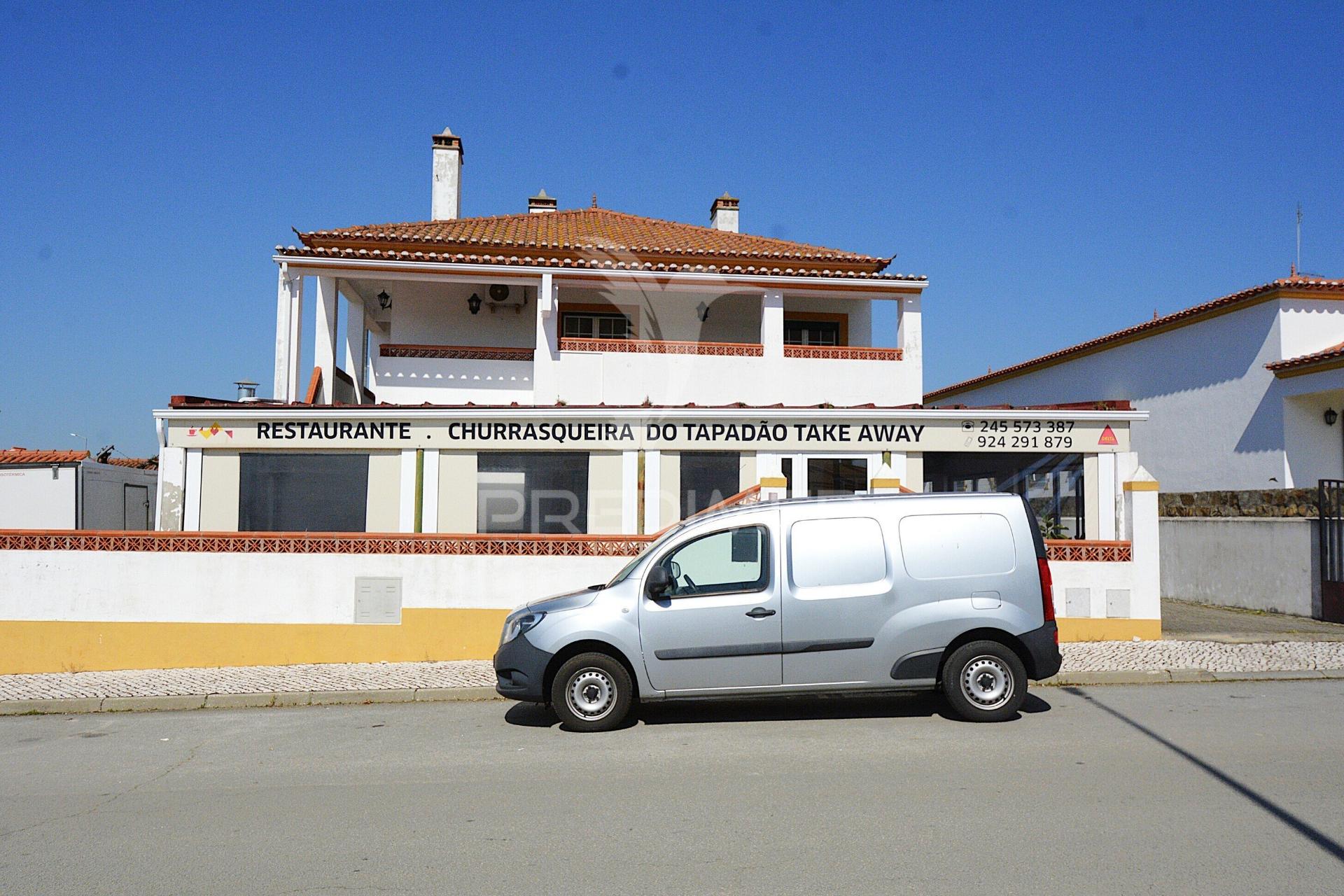 Moradia/restaurante