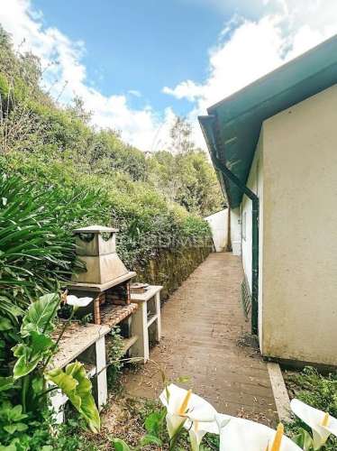 ? moradia geminada t2+1 no gerês – junto à barragem de salamonde ?