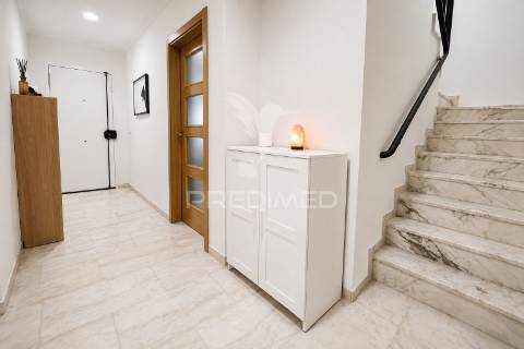 Moradia t4 condominio privado