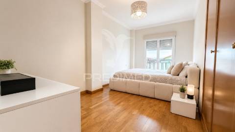 Moradia t4 condominio privado