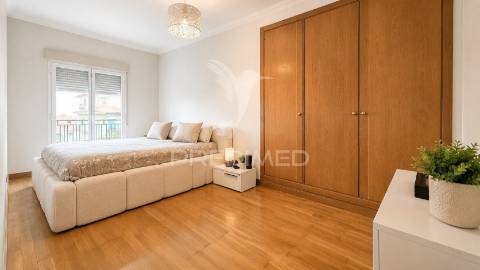Moradia t4 condominio privado