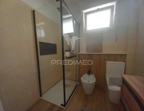 Apartamento t2 remodelado em abrantes