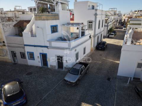Moradia remodelada – centro histórico de olhão