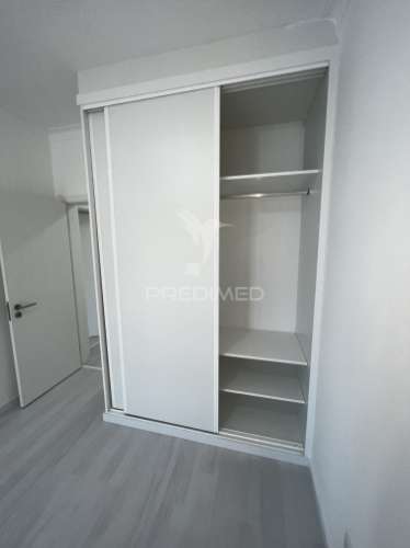 Apartamento t3 laranjeiro almada remodelado