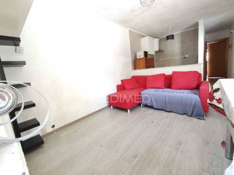 Apartamento t1 na fonte da prata.