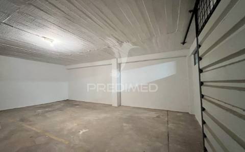 Oportunidade única em quarteira – t2 renovado com vista mar!