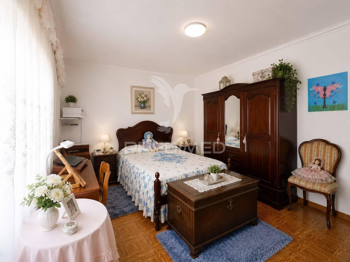 Novidade! t2 1º andar quinta do conde
