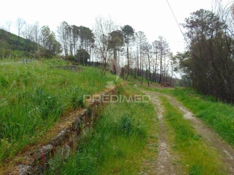 Terreno em lordelo / parque natural do alvão - vila real