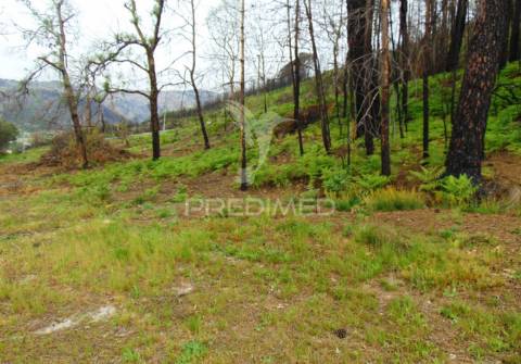 Terreno em lordelo / parque natural do alvão - vila real