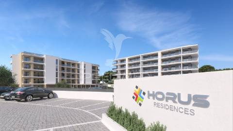Horus residence - apartamento t2  com 137m2 de área bruta e garagem box 2 carros portimão