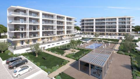 Horus residence - apartamento t2 , rés do chão com 262m2 de área bruta, portimão