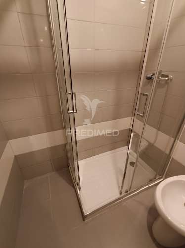 T2 triplex com terraço – zona central do porto