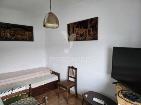Apartamento, t3, duas garagens, mira-sintra
