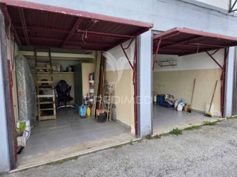 Apartamento, t3, duas garagens, mira-sintra