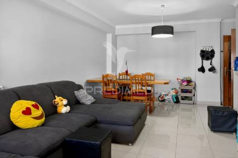 Apartamento t3 com garagem em  algueirão, mem martins, sintra