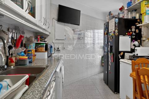 Apartamento t3 com garagem em  algueirão, mem martins, sintra