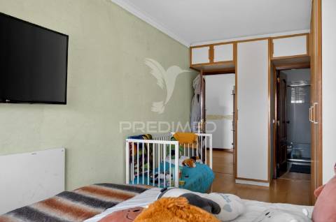 Apartamento t3 com garagem em  algueirão, mem martins, sintra