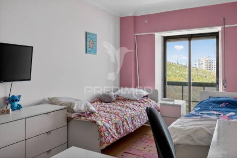 Apartamento t3 com garagem em  algueirão, mem martins, sintra