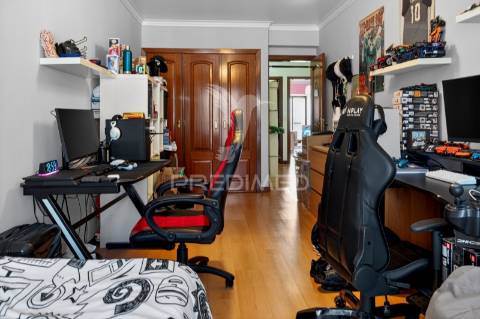 Apartamento t3 com garagem em  algueirão, mem martins, sintra