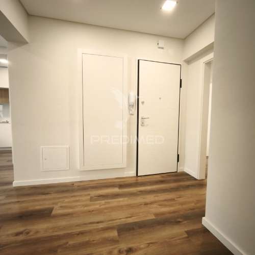 Apartamento t3 | benfica | totalmente remodelado