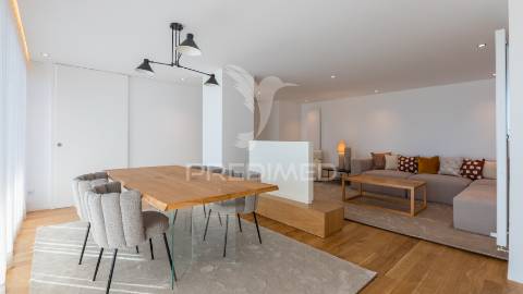 Penthouse t4  nas antas, porto