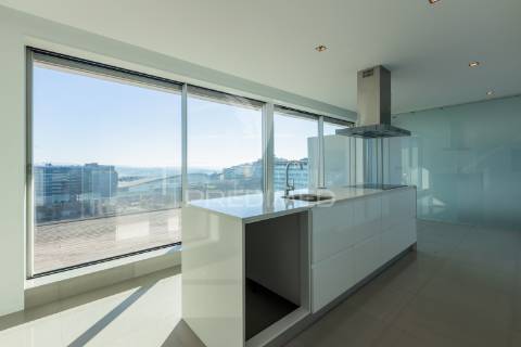 Penthouse t4  nas antas, porto