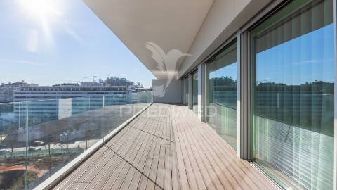 Penthouse t4  nas antas, porto