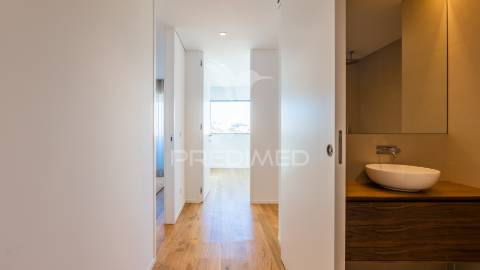 Penthouse t4  nas antas, porto