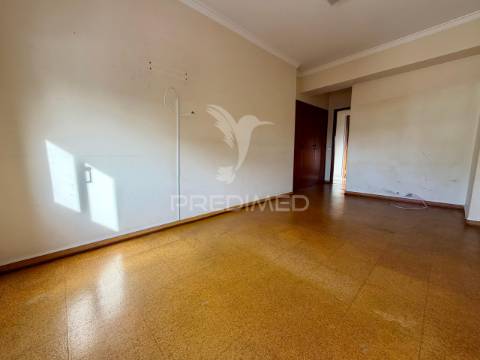 Apartamento t2 monte belo