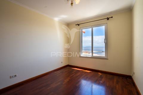 Apartamento t1 com vista mar, caniço de baixo – madeira