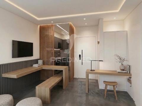 T0 ao lado do metro + el corte inglés | gaia centro (raro <200k)
