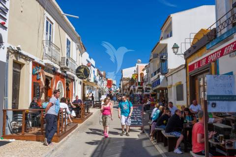 Moradia em alvor: o projeto ideal para investimento ou habitação própria