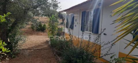 Quintinha com 2 habitações  e piscina— alqueva
