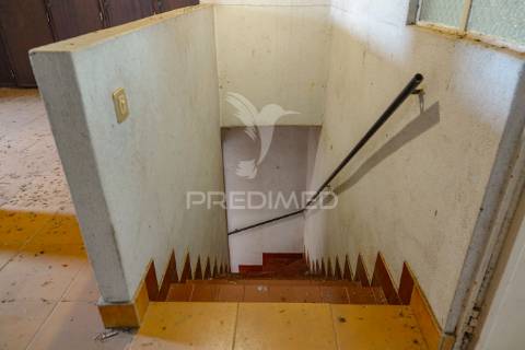 Apartamento t4 remodelado em abrantes.
